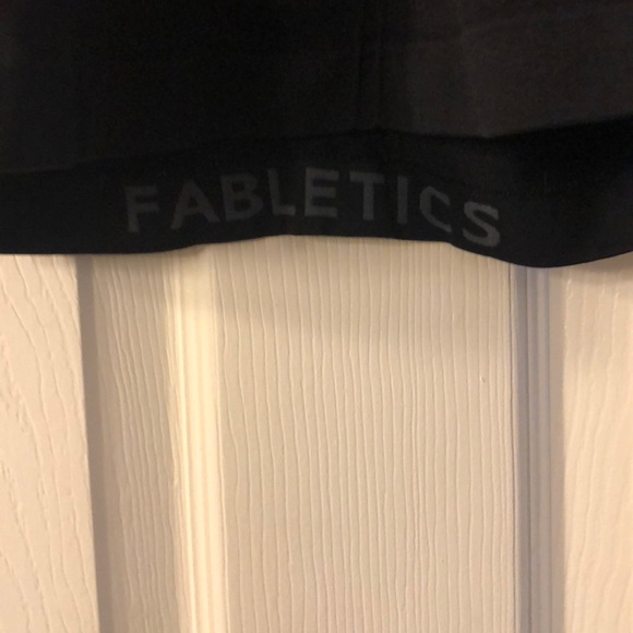 Fabletics Top - Picture 2 of 4